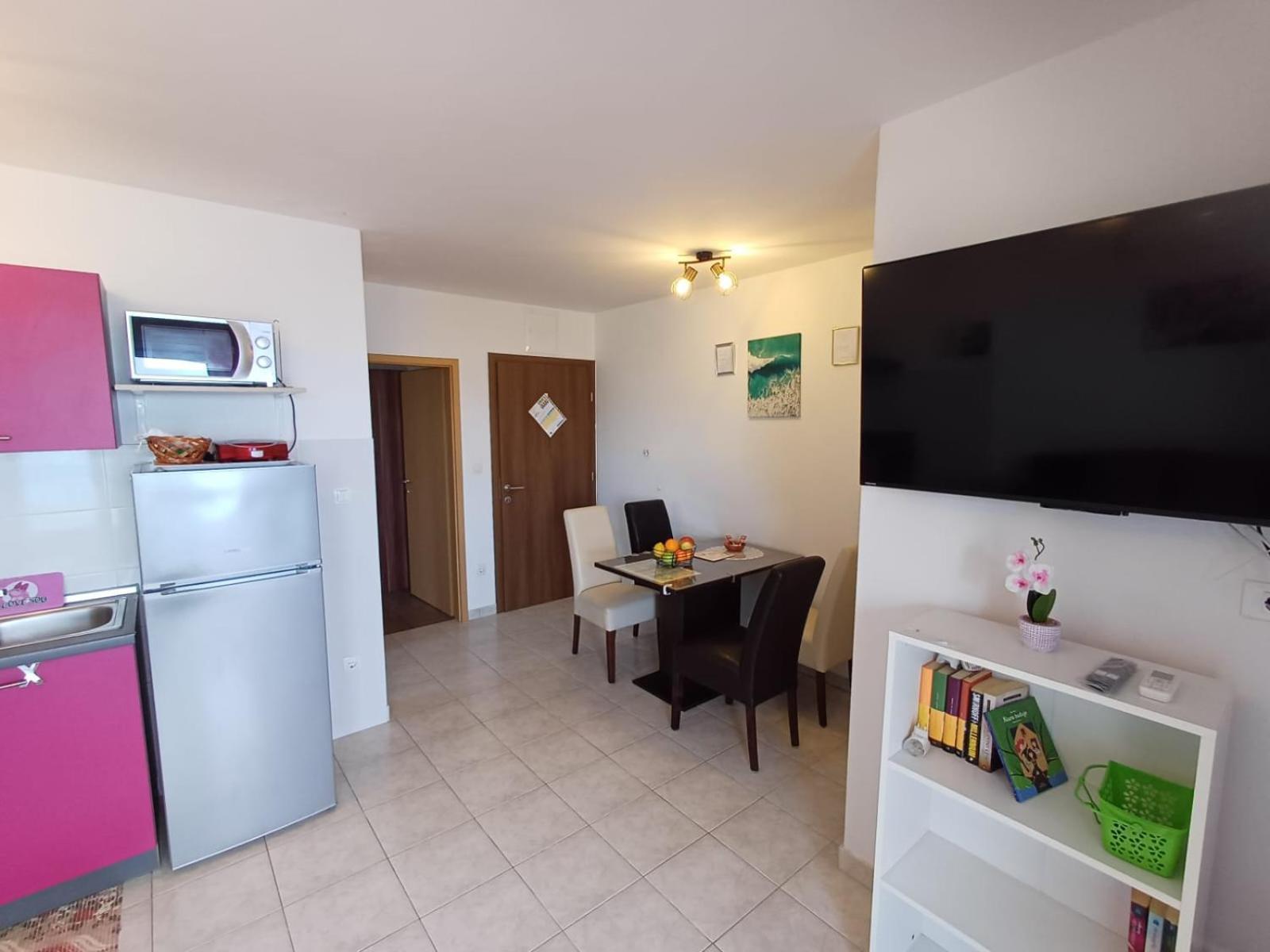 Apartments Cappuccino Podstrana Luaran gambar