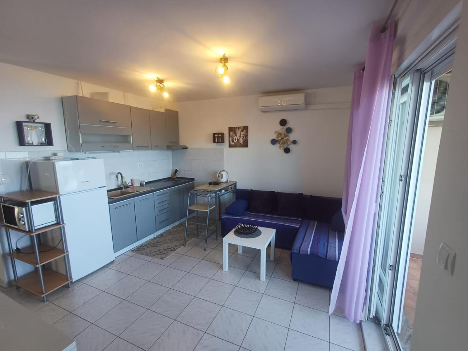 Apartments Cappuccino Podstrana Luaran gambar