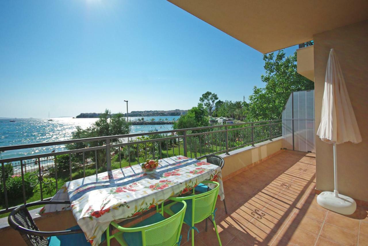 Apartments Cappuccino Podstrana Luaran gambar