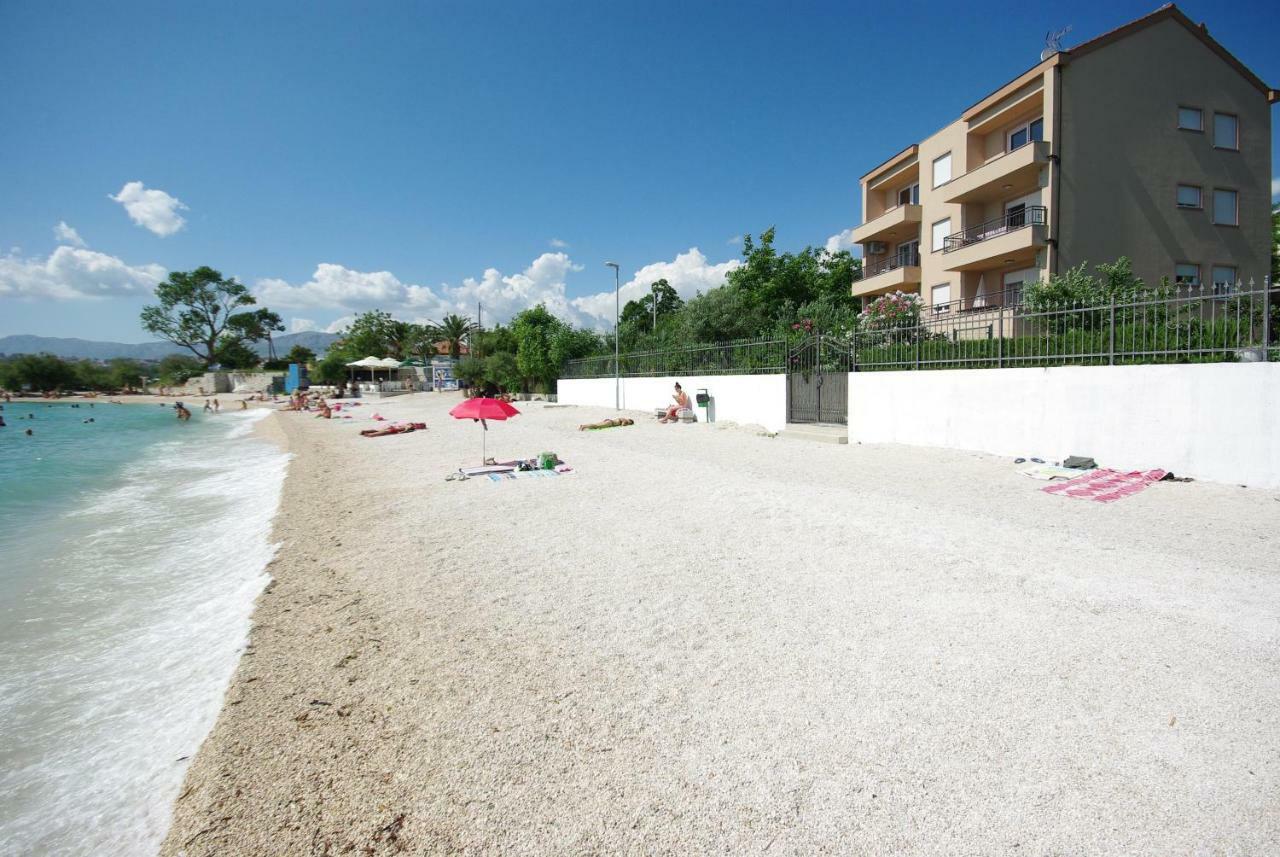 Apartments Cappuccino Podstrana Luaran gambar