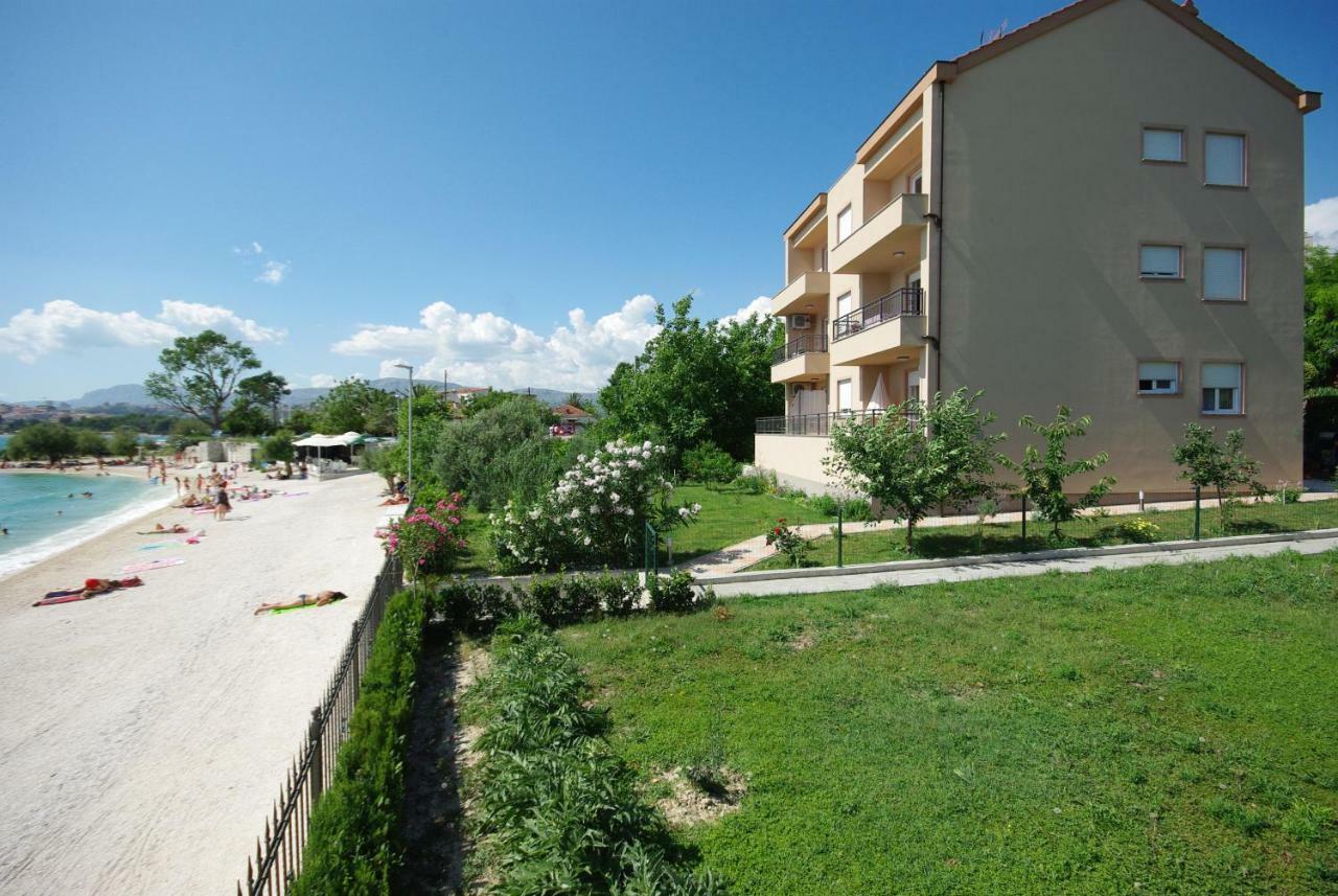 Apartments Cappuccino Podstrana Luaran gambar