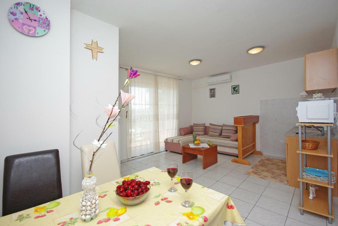 Apartments Cappuccino Podstrana Luaran gambar